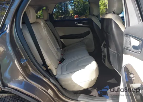 2019 Ford Edge Titanium z USA, uszkodzony, nr VIN 2FMPK4K99KBB79342